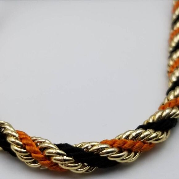 Enchanted life twist ripe necklace - Picture 3 of 3